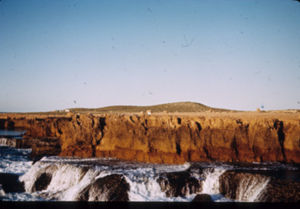 Can you spot the launch facilities on top of the cliffs at Quobba near 'The Blows': Photo – Glen Secombe